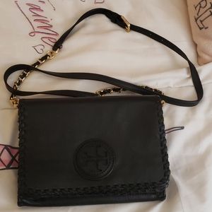Tory burch black croosbody purse PRICE FIRM